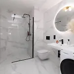 Jezerni 3*