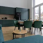 Jezerni & Wellness Lejlighedshotel 3*