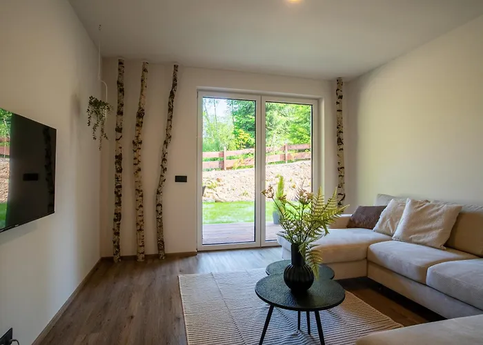 Jezerní Rezidence 3*